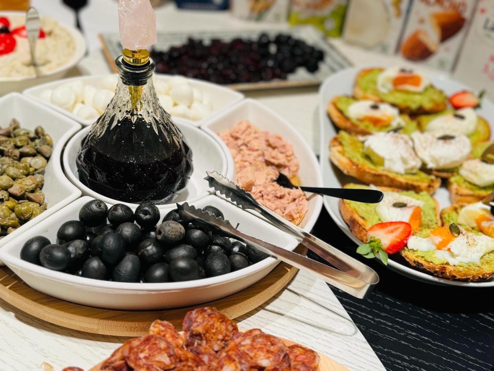 Cosmopolita Boutique Hotel Тімішоара Екстер'єр фото