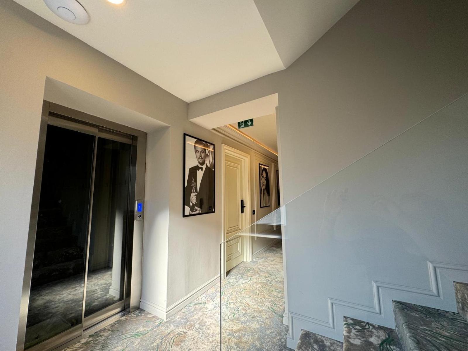 Cosmopolita Boutique Hotel Тімішоара Екстер'єр фото