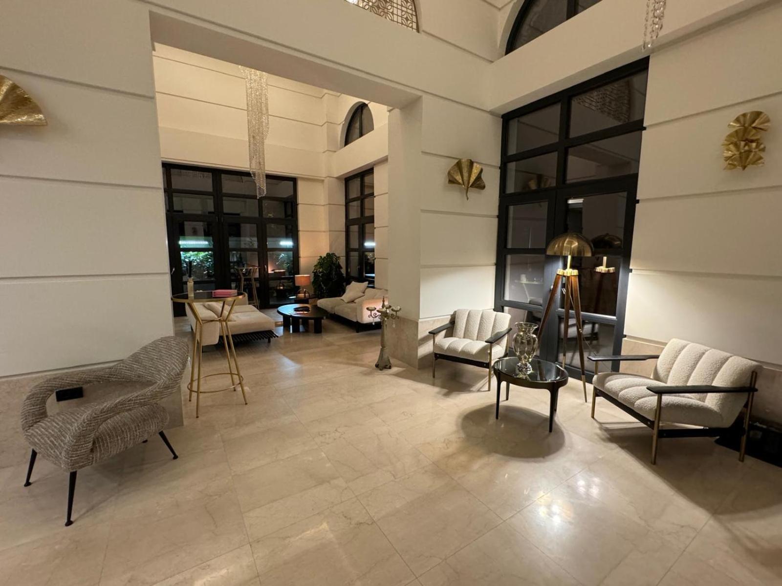 Cosmopolita Boutique Hotel Тімішоара Екстер'єр фото