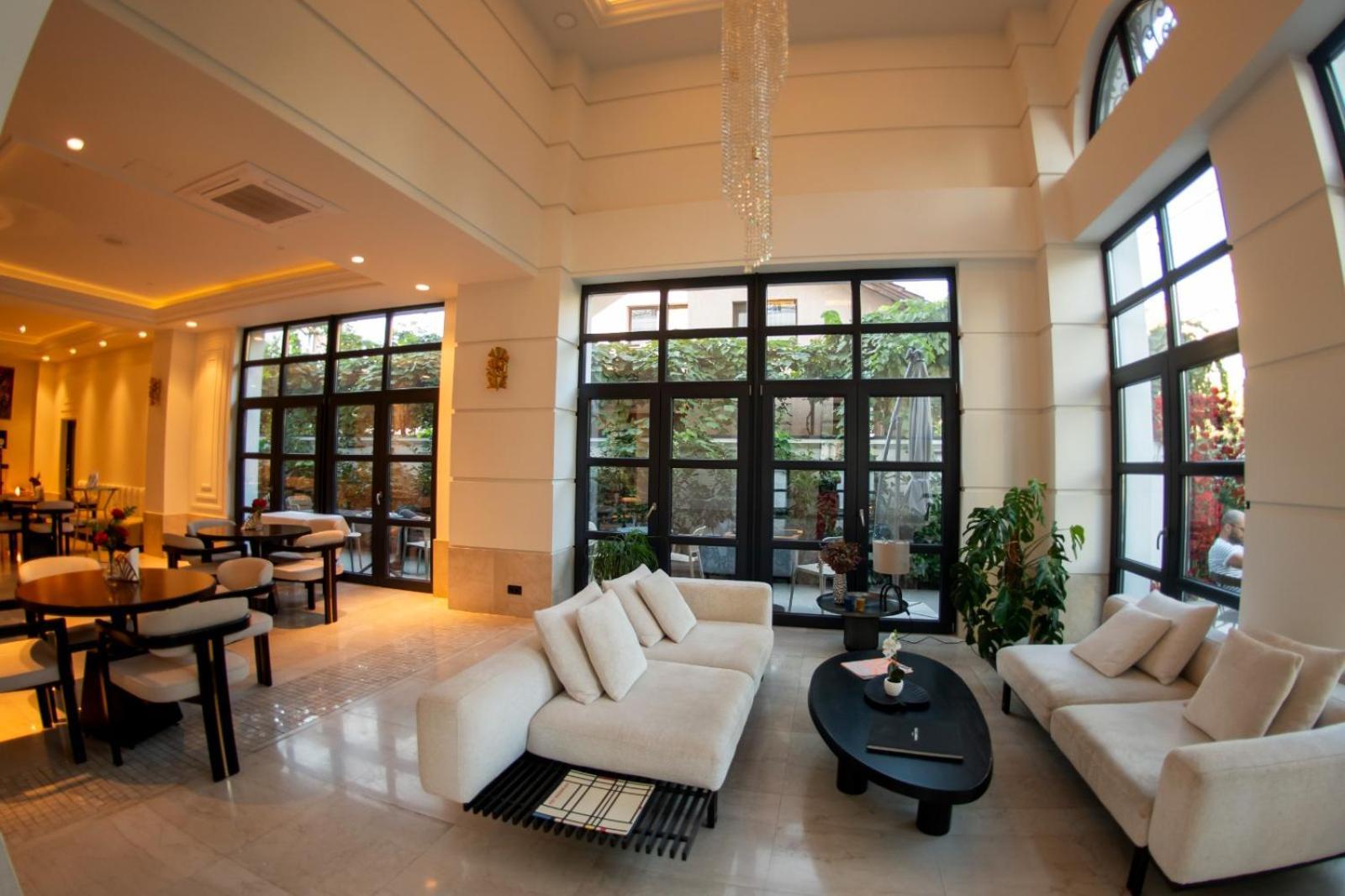 Cosmopolita Boutique Hotel Тімішоара Екстер'єр фото